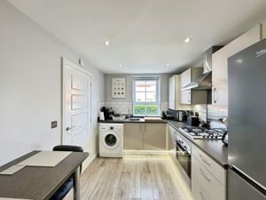 Photo 14- click for photo gallery